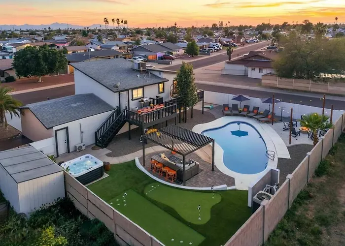 Piece Of Paradise - Pool Games Fire Pit Hot Tub